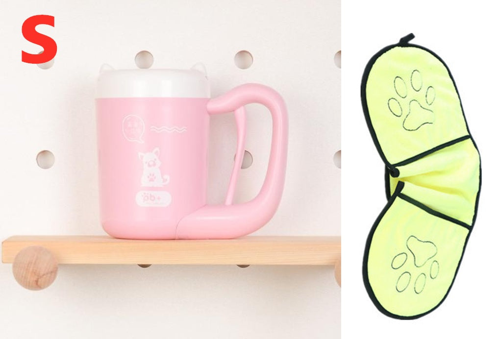 Dog Paw Cleaning Cup – Portable Silicone Paw Washer for Dogs & Cats
