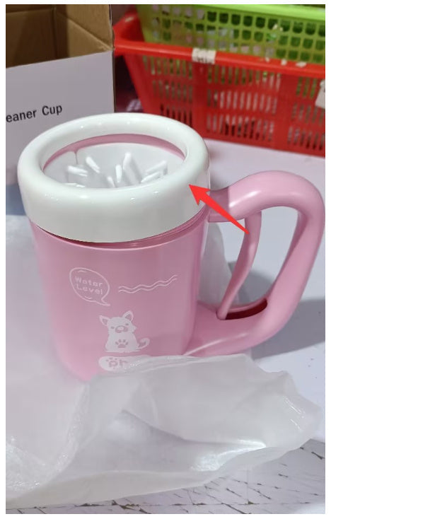 Dog Paw Cleaning Cup – Portable Silicone Paw Washer for Dogs & Cats