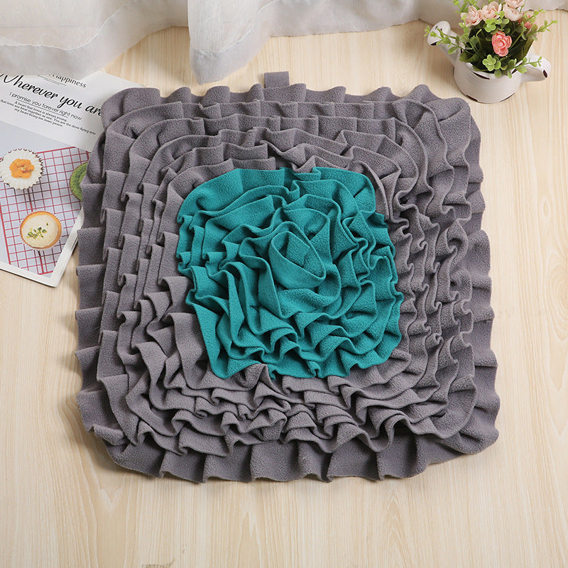 Pet Snuffle Mat – Polar Fleece Sniffing Enrichment Pad for Dogs & Cats